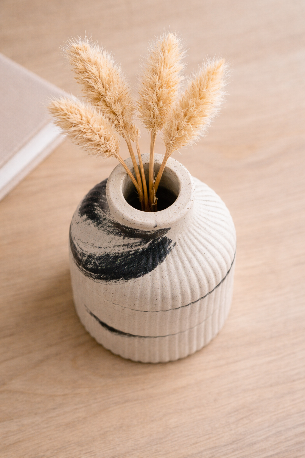 Mimonovas Concrete Vases