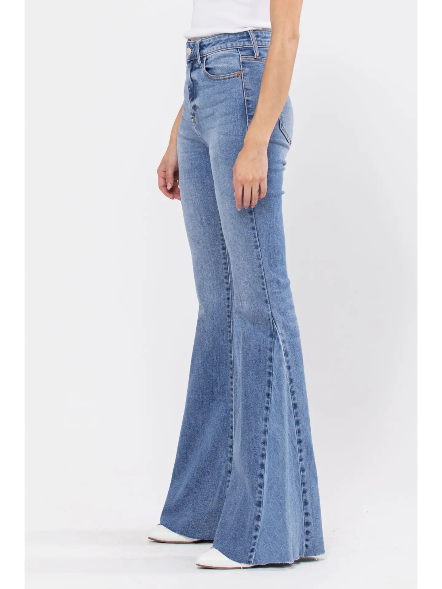 Zephyr Wide-Leg Jean
