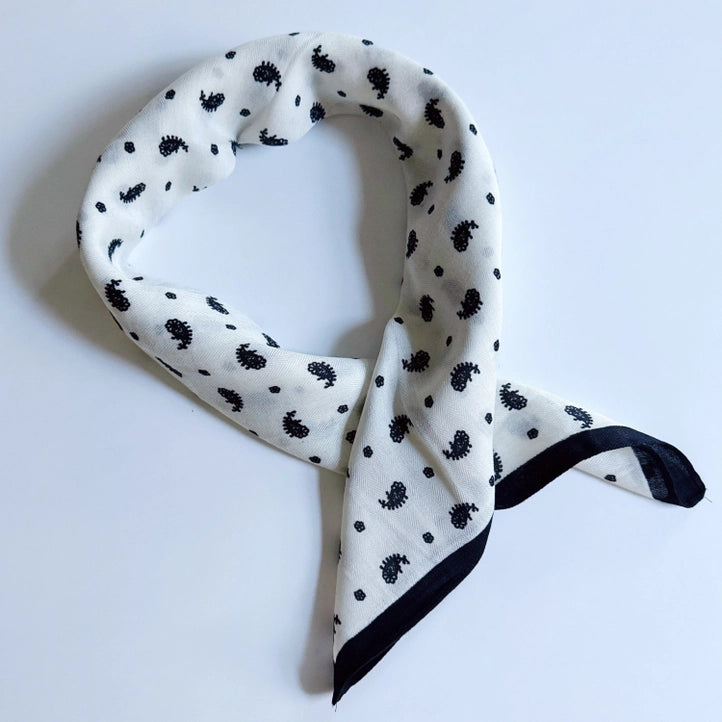 The Virelle Textured Scarf