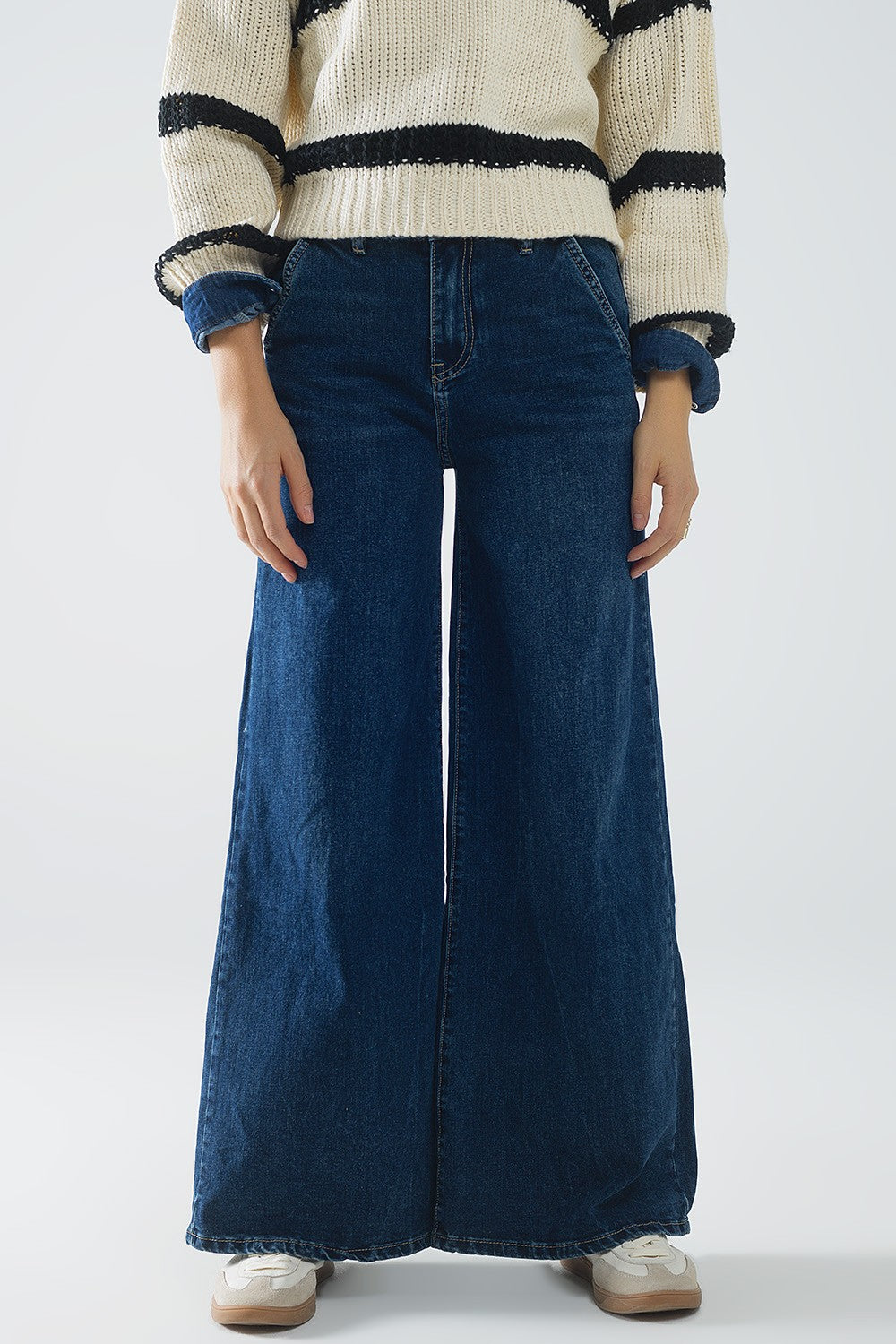 Jules Super Wide Leg Jeans