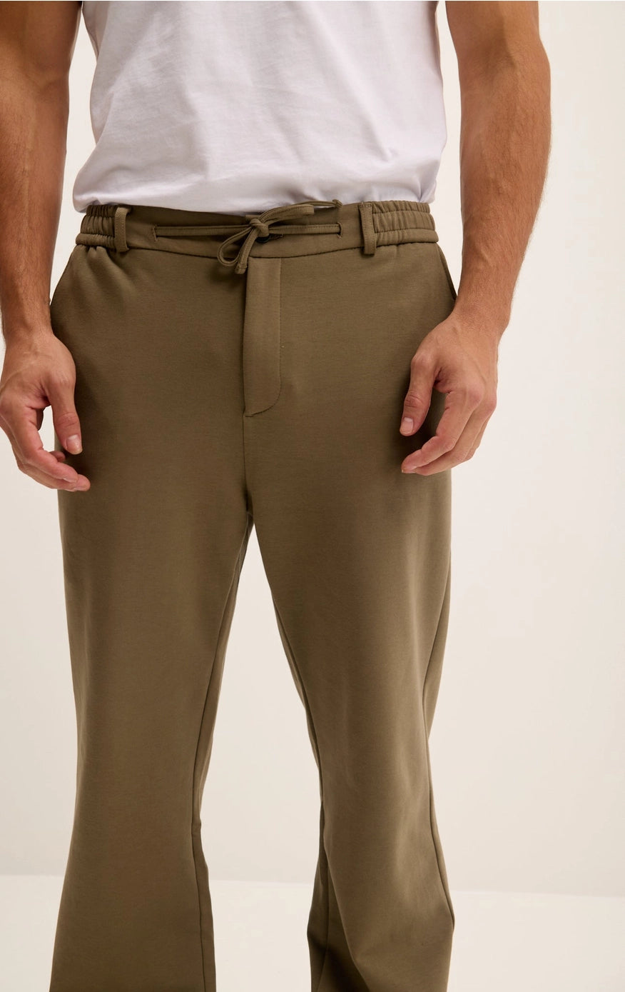 The Asher Relaxed Trouser