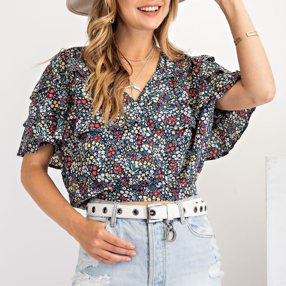 MORE HAPPY FLORAL PRINT TOP