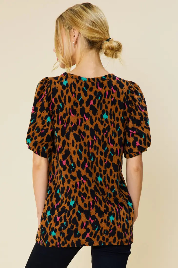 Leopard Printed Puff Sleeve Top