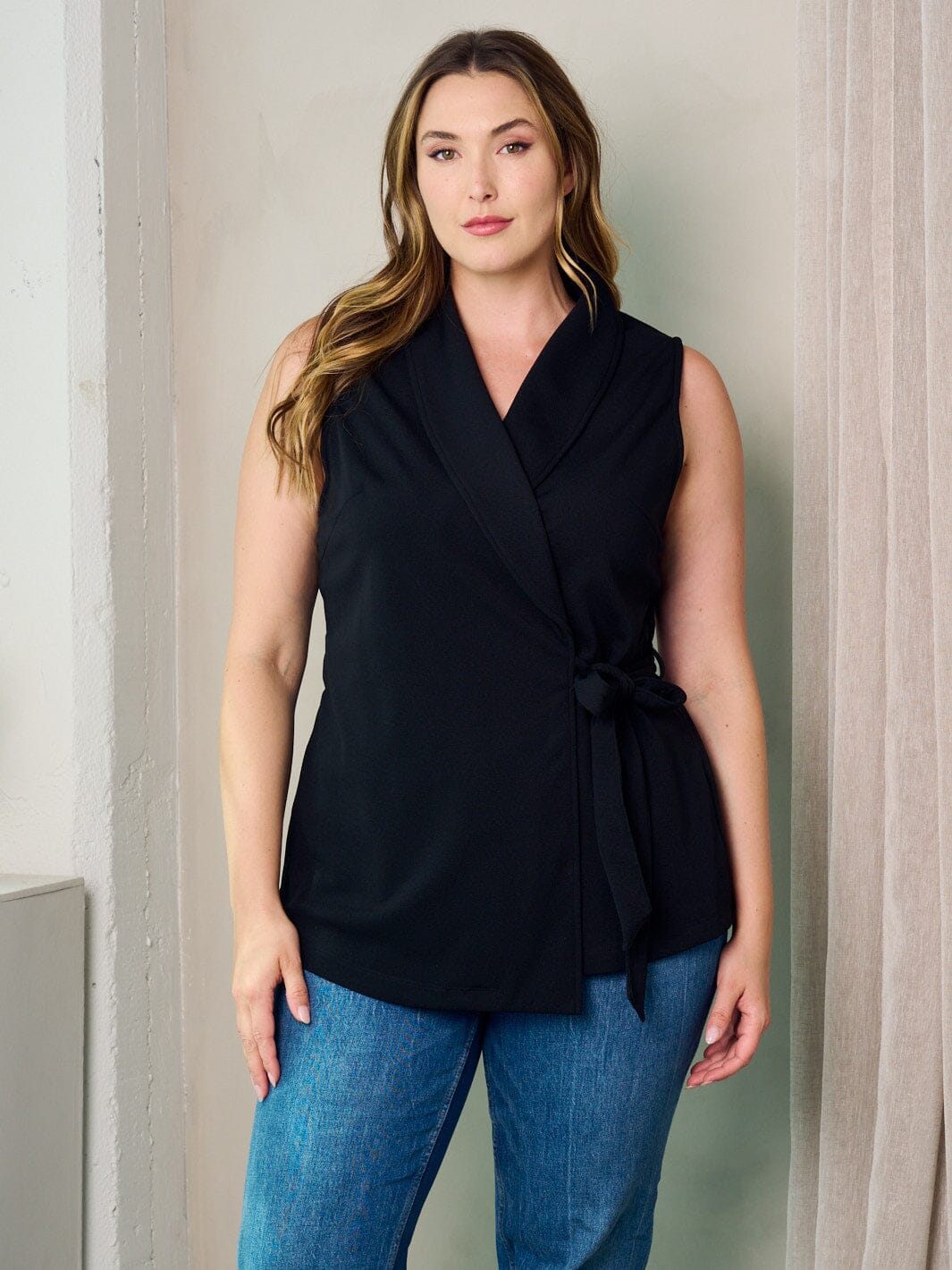 Sleeveless Wrap Vest Top in CURVY